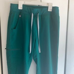 Figs Zamora jogger scrub pants small hunter green